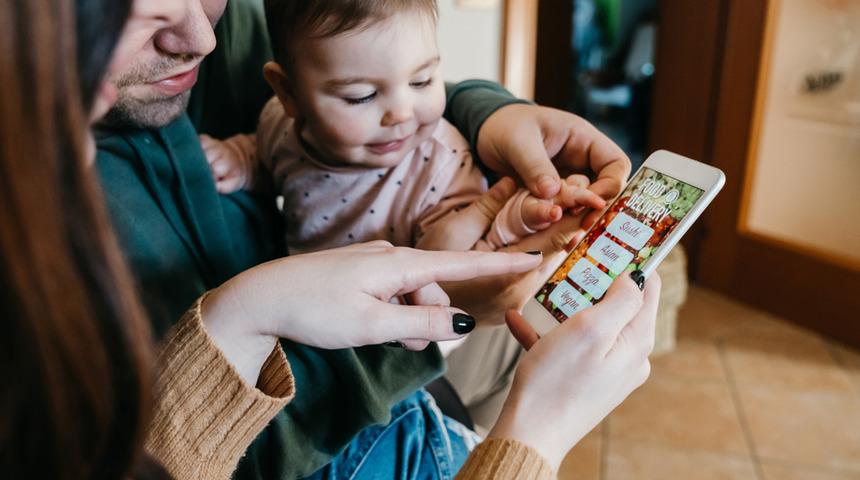 Teknolojik aletlerin çocuklara zararları saymakla bitmiyor! 