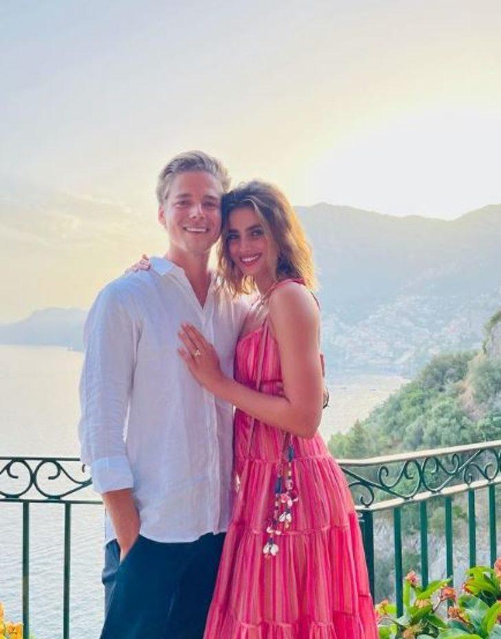 Dünyaca ünlü model Taylor Hill'e Daniel Fryer'dan romantik evlilik teklifi! G5
