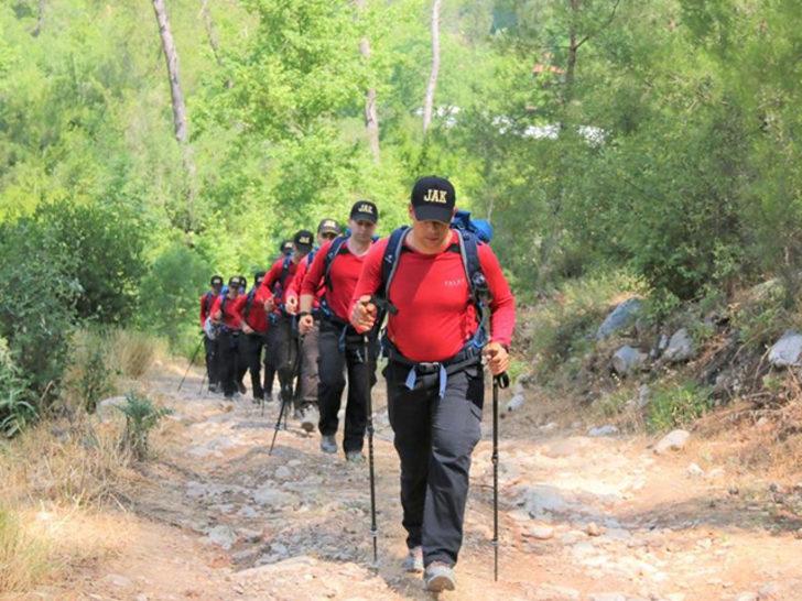 Umutlar tükeniyor! Kayıp dağcıdan 35 gündür haber alınamıyor G2