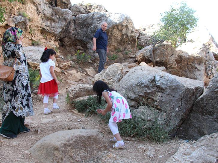 5 dakika duramıyorlar! Giren üşüyerek çıkıyor G2