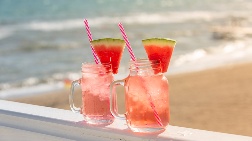 Yaz sıcaklarına meydan okuyan 7 sağlıklı içecek! Hem ferahlayın hem de sağlığınızı koruyun 