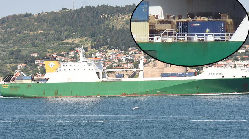 İngiltere'ye ait gemi Çanakkale Boğazı'ndan geçti! Güvertedeki görüntü dikkat çekti
