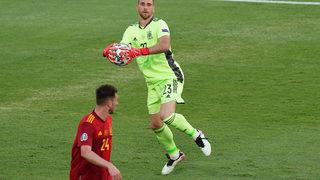 İspanya kalecisi Unai Simon'dan büyük hata!