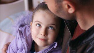 Kahraman Babam 5. yeni bölüm fragmanı yayınlandı! Kahraman Babam'da Ömrüm'ün duygusal anları: Götürmeyin babamı!  