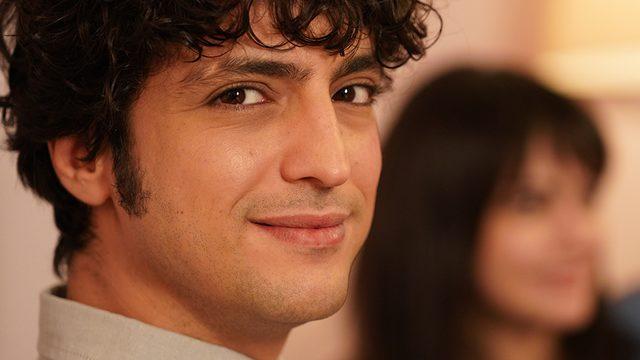 'Mucize Doktor' Taner Ölmez'in annesi güzelliği ile hayran bıraktı