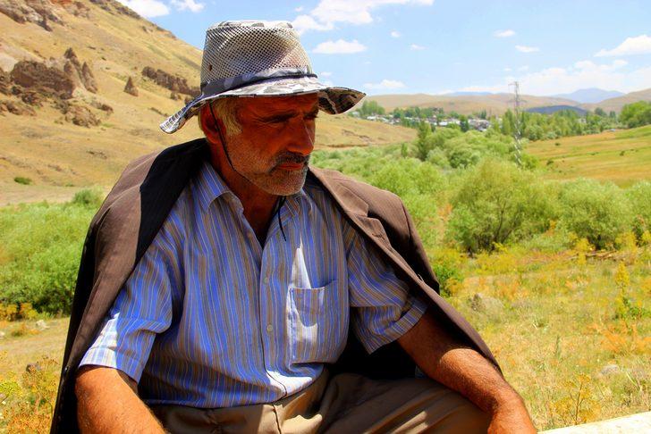 Köyü satmak için her yolu deniyor! Şimdi de Züğürt Ağa kılığına girdi G4