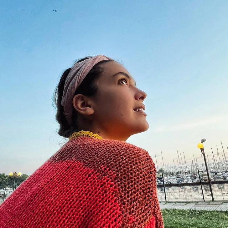 Biran Damla Yılmaz yeni yaşına kırmızı bikiniyle girdi G1