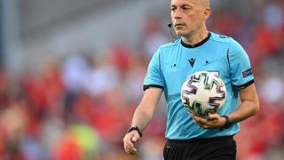 Cüneyt Çakır Avrupa şampiyonalarında tarihe geçti