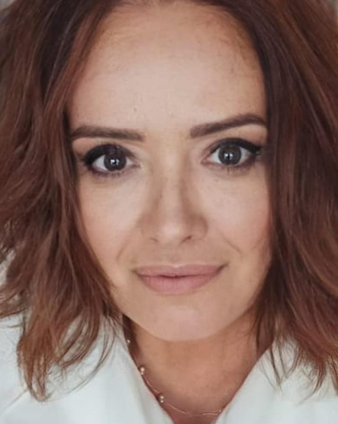 Şahsiyet dizisinin Nesrin'i M&uuml;jde Ar kimdir? M&uuml;jde Ar nereli ve ka&ccedil; yaşında? 