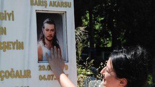 Barış Akarsu 42'nci doğum gününde anıldı