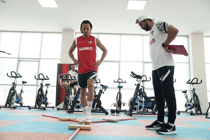 Gaziantep'te futbolculara sakatlık risk analiz testi yapıldı G1