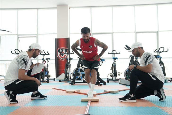 Gaziantep'te futbolculara sakatlık risk analiz testi yapıldı G2