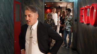 Menajerimi Ara dizisi ekrana veda ediyor! Final tarihi açıklandı