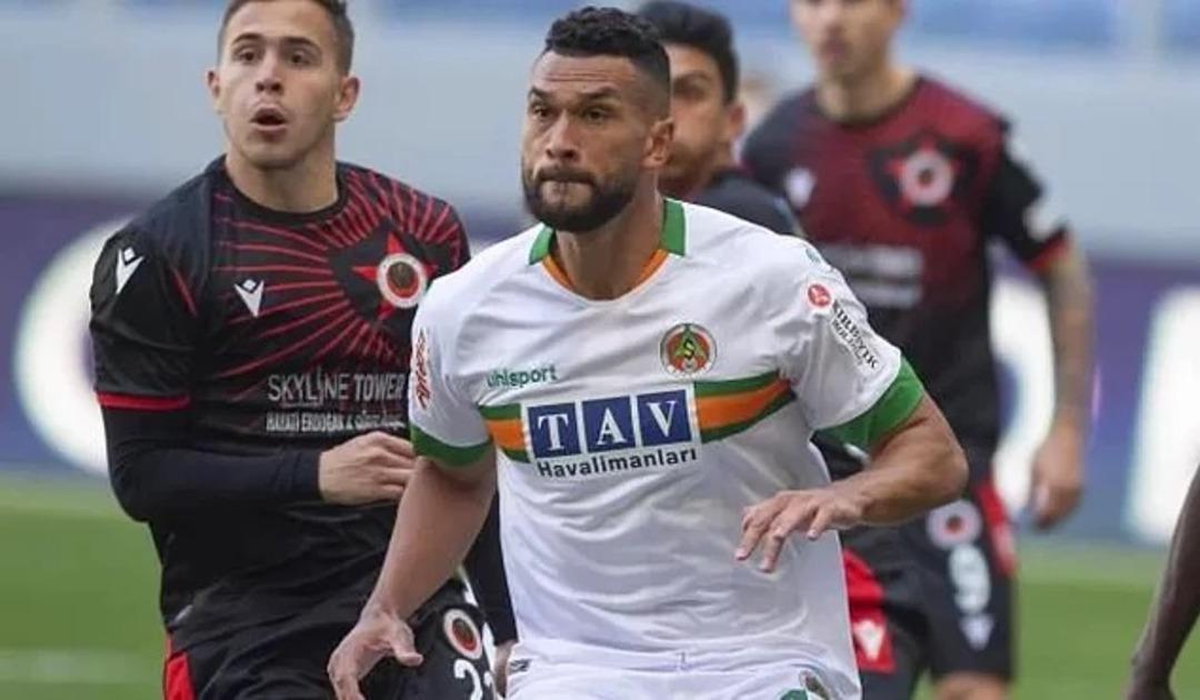 Steven Caulker kimdir, nereli? Steven Caulker ka&ccedil; yaşında? Fenerbah&ccedil;e'ye transfer edilen oyuncu hangi takımlarda oynadı?