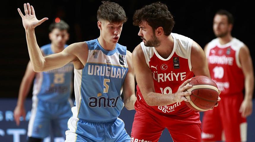 12 Dev Adam galibiyetle başladı