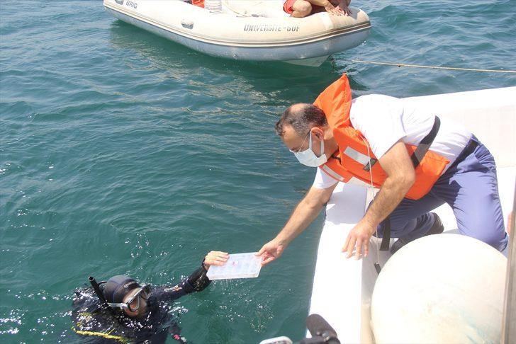 ÇOMÜ'nün yetiştirdiği ıstakoz yavruları denize bırakıldı G5