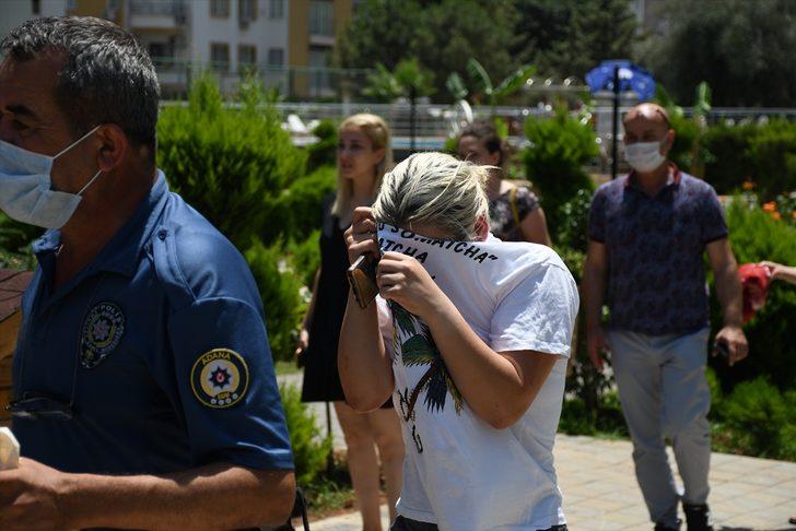 GÜNCELLEME - Adana'da kocasını bıçaklayarak öldürdüğü iddia edilen kadın yakalandı G2