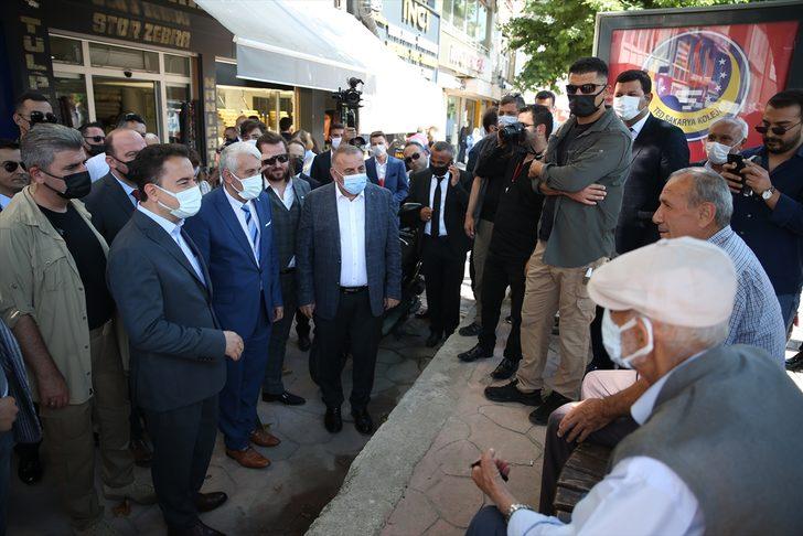 DEVA Partisi Genel Başkanı Babacan, Sakarya'da temaslarda bulundu G1