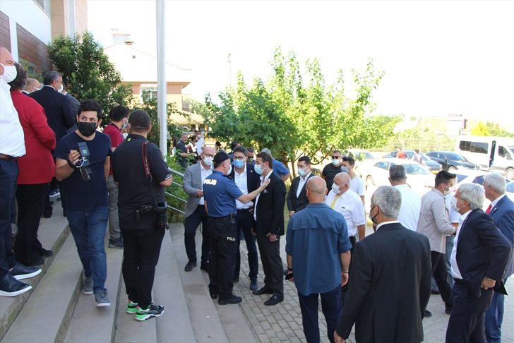 Erdek Belediye Başkanlığına Burhan Karışık seçildi G1