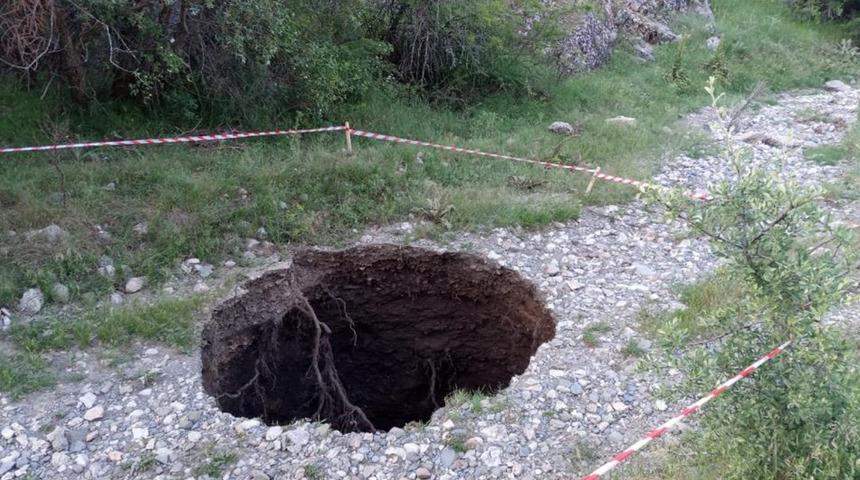 5 metre derinliğinde! Gören şaşkına döndü, yetkililere haber verdiler