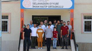 LGS'de 500 tam puan alan Suriyeli Dlyar Safo, Siirt'in gururu oldu