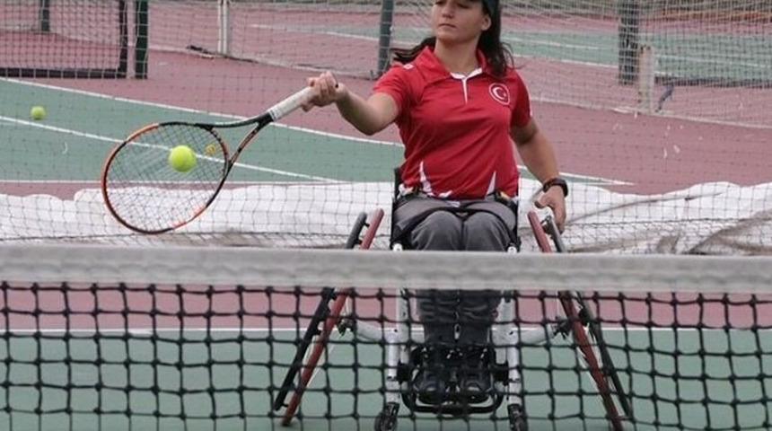 Büşra Ün, 2020 Tokyo Paralimpik Oyunları'na kota aldı