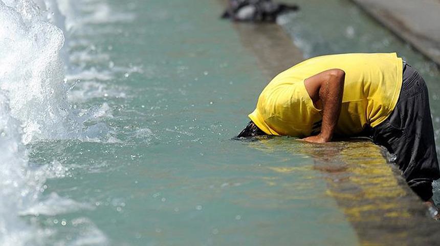 Kanada’nın batısında etkili olan aşırı sıcak nedeniyle 130'dan fazla kişi hayatını kaybetti