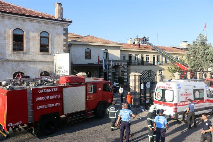 GÜNCELLEME 2 - Gaziantep'te özel bir hastanede çıkan yangın kontrol altına alındı G1