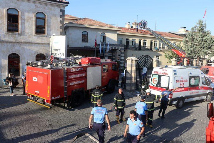 GÜNCELLEME 2 - Gaziantep'te özel bir hastanede çıkan yangın kontrol altına alındı G2