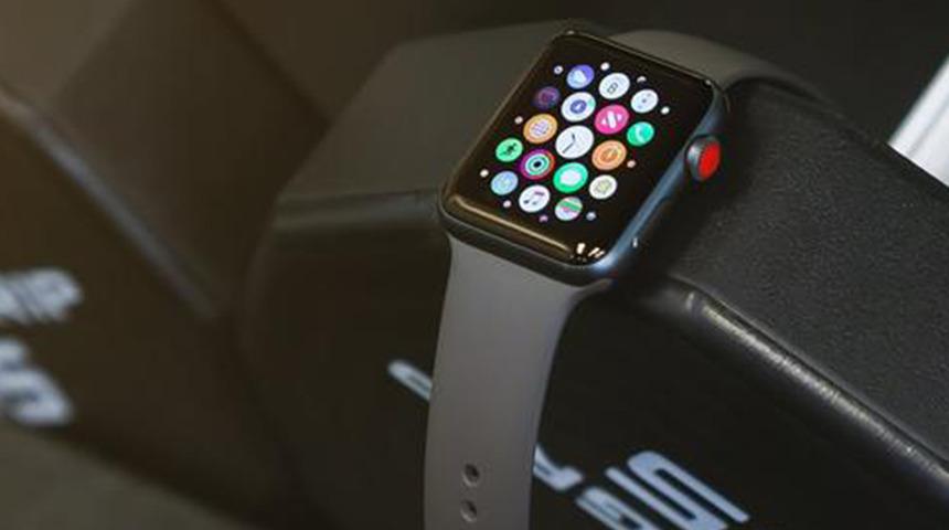 Apple ile Samsung arasındaki fark açılıyor