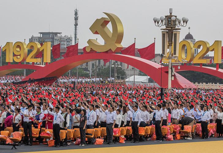 Pekin'de görkemli kutlama! Çin Devlet Başkanı Xi Jinping meydan okudu G4