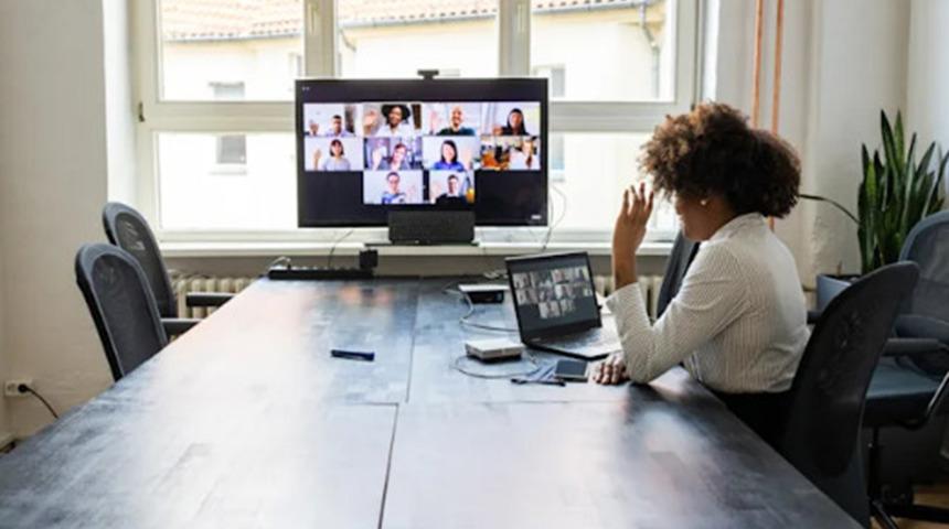 Zoom bazı iyileştirmelere gidiyor