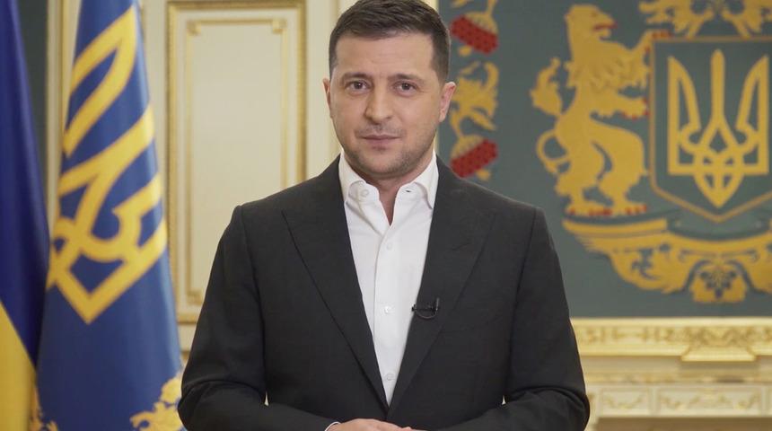 Putin’in sözlerine Zelenskiy’den yanıt: Moskova’da Ukrayna bayrağı dalgalanırdı