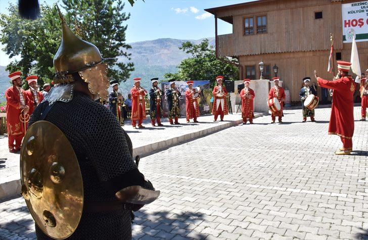 Erzincan'daki "42'nci Kemaliye Uluslararası Kültür ve Doğa Sporları Şenlikleri" başladı G4