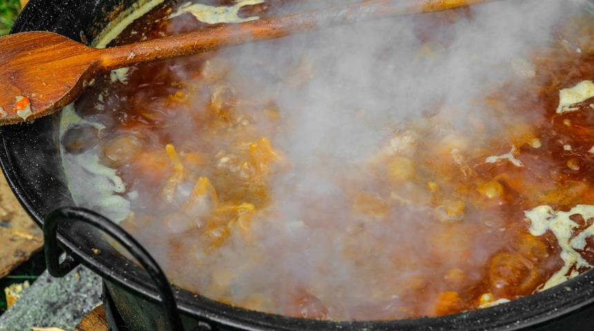 Düğün için çorba yapan aşçının feci ölümü! 5 gün boyunca kurtarmaya çalıştılar