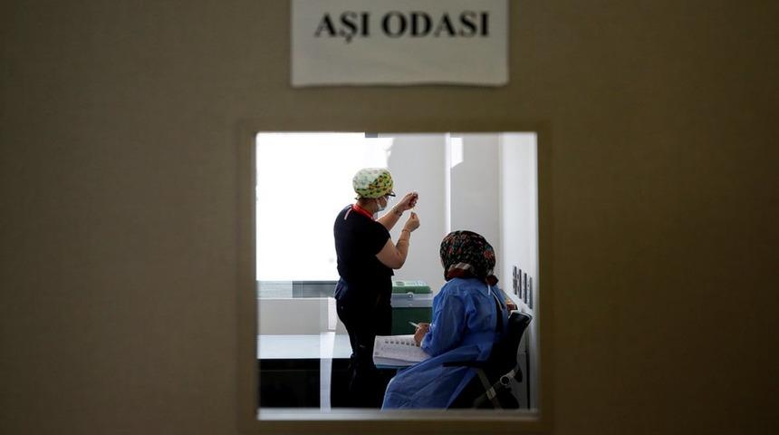 3. doz aşılama neden yapılıyor, hangi aşı tercih edilmeli?