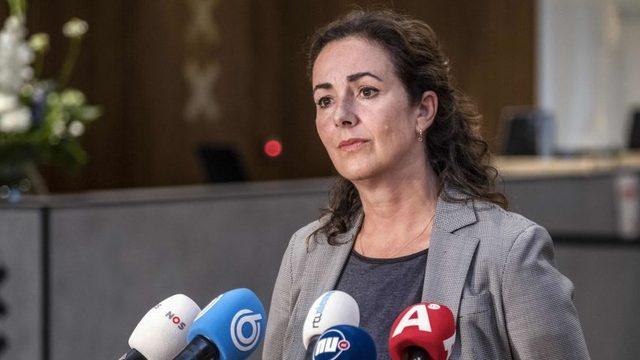 Amsterdam Belediye Başkanı, kentin köle ticaretindeki rolü nedeniyle özür diledi