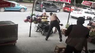 Beykoz'da engelli vatandaşları darbeden şüpheli gözaltına alındı