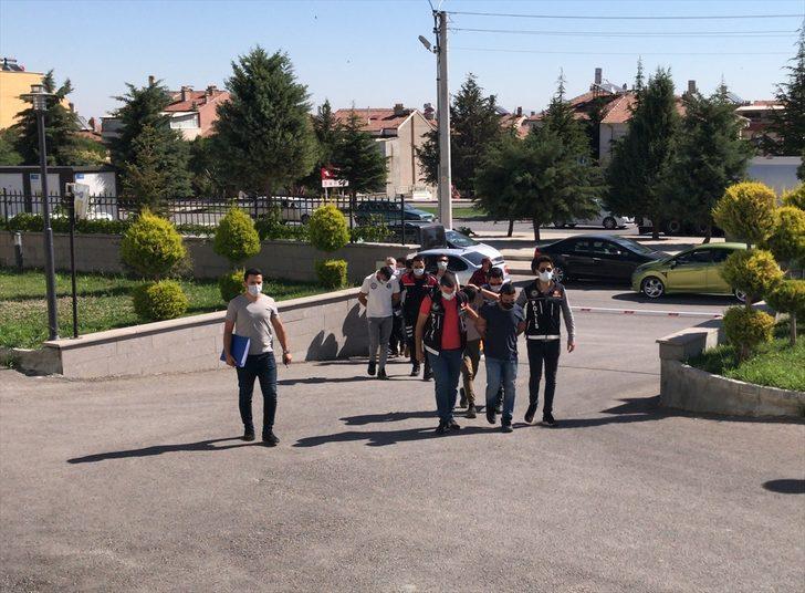 Karaman'daki uyuşturucu operasyonunda yakalanan şüphelilerden 5'i daha tutuklandı G1