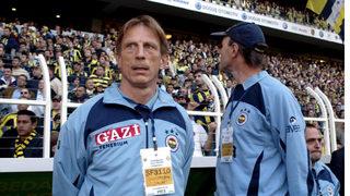 Fenerbahçe taraftarından Christoph Daum'a çağrı