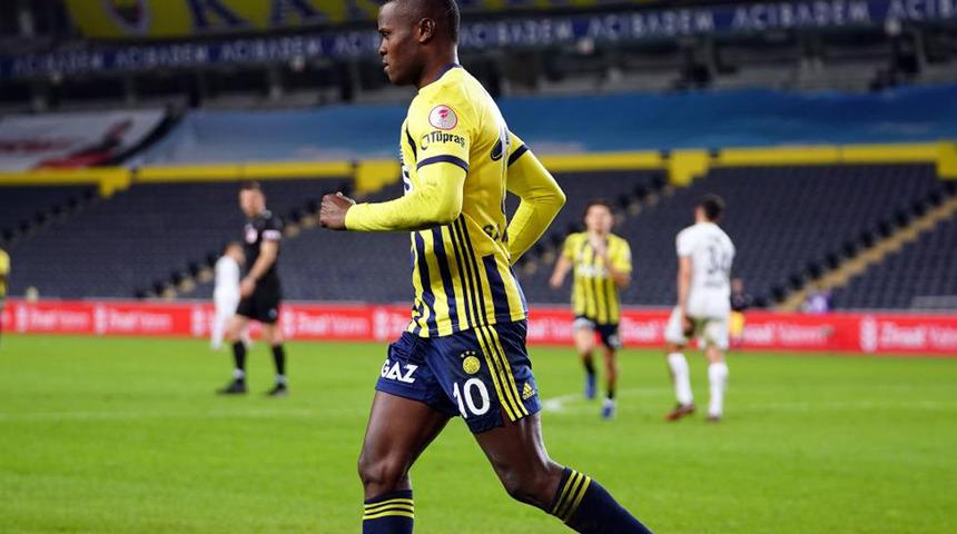 Samatta'nın geleceği belli oluyor! Vitor Pereira karar verecek