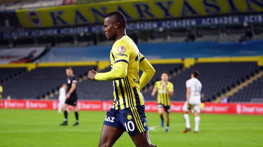 Lens, Fenerbahçeli Mbwana Samatta'ya talip oldu