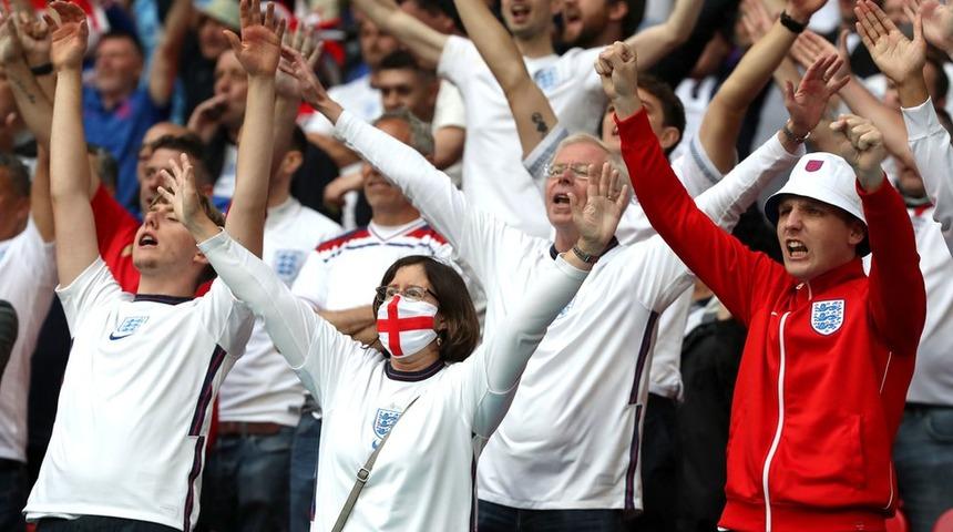 EURO 2020: İngiltere taraftarlarının İtalya'da oynanacak &ccedil;eyrek final biletleri iptal edildi