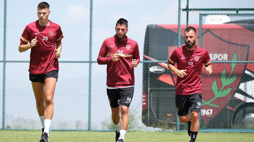  Atakaş Hatayspor topbaşı yaptı