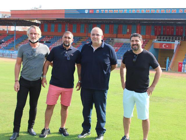 Riekerink, genç yetenekleri keşfediyor