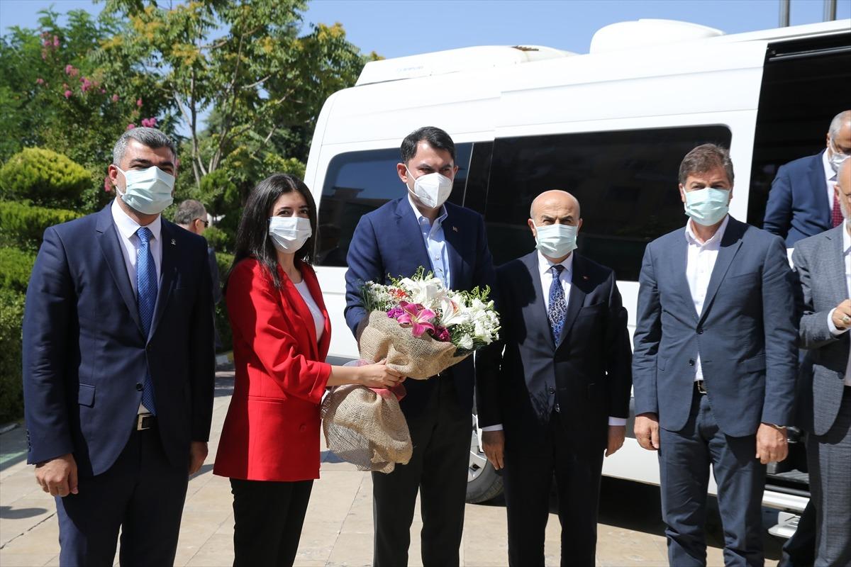 &Ccedil;evre ve Şehircilik Bakanı Kurum, Mardin'de yaptıkları ve yapacakları &ccedil;alışmaları anlattı: