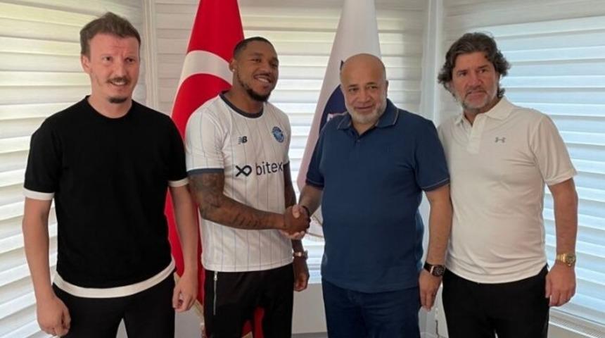 Adana Demirspor, İngiltere'den golcü aldı!