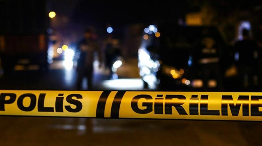 İzmir'de kan donduran cinayet! 3 &ccedil;ocuk annesi kadını boğazından bı&ccedil;akladı