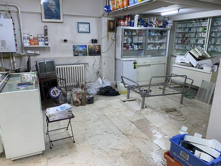 Edirne Valisi Canalp su basan iş yerlerini ziyaret etti G5