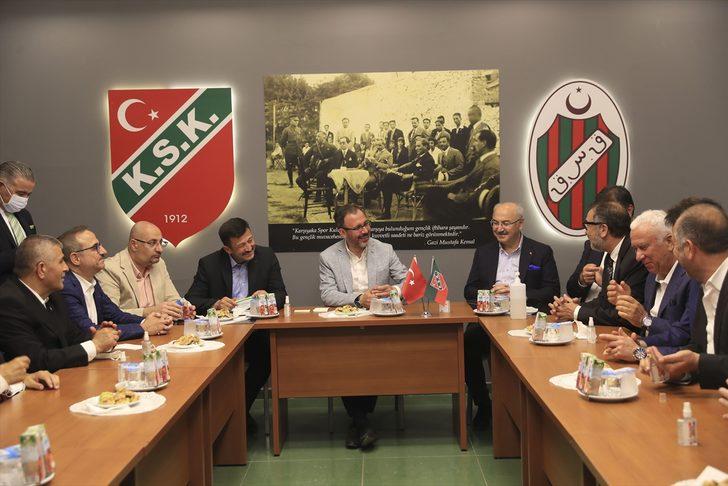 Gençlik ve Spor Bakanı Kasapoğlu, İzmir'de G1